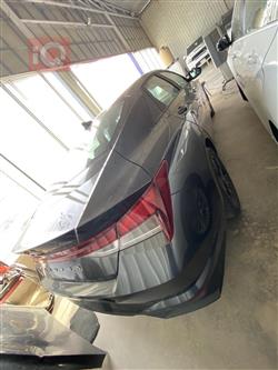 هیوندای ئەلەنترا